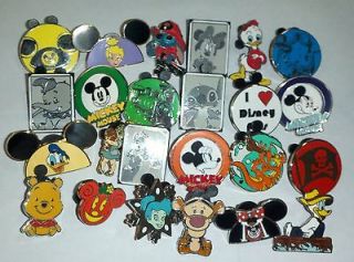 Newly listed LOT OF 100 DISNEY TRADING PIN TRADERS   
