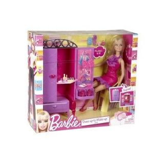 BARBIE Dress up to Make up Closet Furniture with Doll & Accessories
