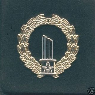 Masonic   Broken Column pin   Brand New & Boxed