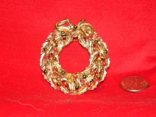 Christmas Pin Goldtoned Metal Wreath With Red & Green Painted Balls