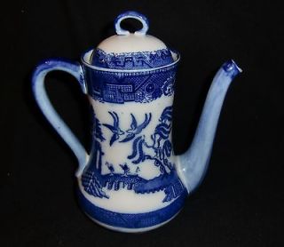 Late 19th century Doulton Burslem Flow Blue teapot