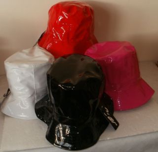 LADIES RAIN HAT RETRO 60S & 70S SHINY PVC BLACK RED PINK OR WHITE