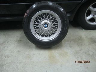 BMW E38 Wheel Rim Rime and Tire 235 60 16 inch  16 with Center Cap