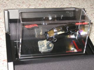 HOT WHEELS KNIGHT RIDER K.I.T.T. SDCC 2012 EXCLUSIVE 164 SCALE COMIC