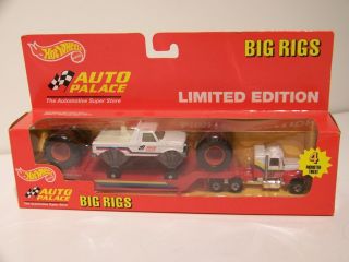 Hot Wheels Auto Palace Big Rigs Lowboy / Monster Truck, Steering Rigs