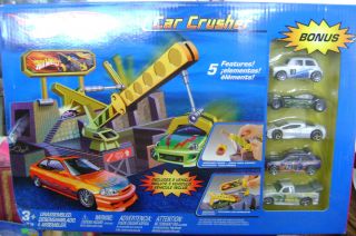 Hot Wheels Car Crusher Playset with 5 Bonus Cars Nu