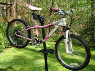 Hotrock 7 Speed Girl’s Mountain Bike 20” Wheels Upgraded