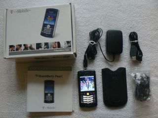 BlackBerry Pearl 8100   Navy Blue Cell Phone with Sleeve Case & Stereo