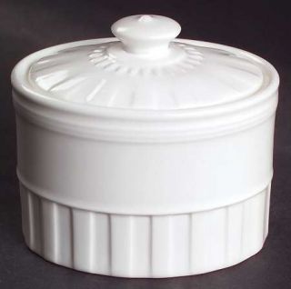 Wedgwood Colosseum (Whiteware) Sugar Bowl & Lid, Fine China Dinnerware   All Whi