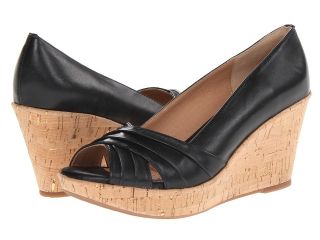 Sofft Olwen Womens Wedge Shoes (Black)