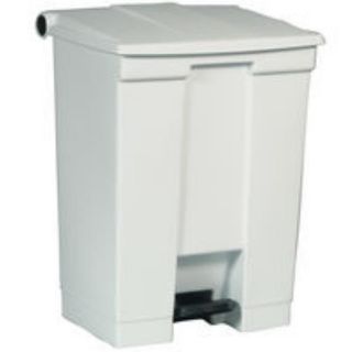 Rubbermaid 18 gal Step On Container   White