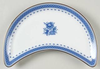 Mottahedeh Indigo Crescent Salad Plate, Fine China Dinnerware   Blue Floral Cent