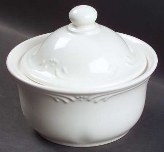 Pfaltzgraff Filigree  Butter Tub & Lid, Fine China Dinnerware   Stoneware,Emboss