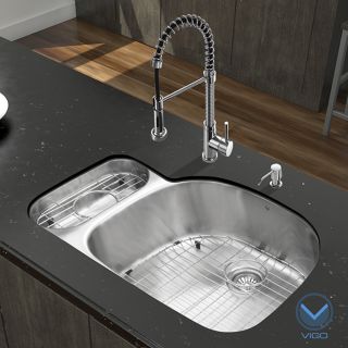 Vigo 32 inch Undermount Stainless Steel Kitchen Sink And Chrome Faucet With Accessories