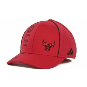 Chicago Bulls adidas NBA In The Paint Cap