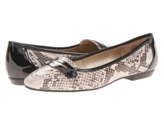 Circa Joan & David Canera Womens Slip on Shoes (Beige)